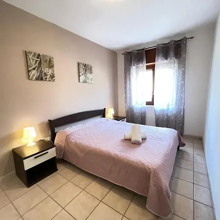 דירה Lavigna מרינה די קמרוטה